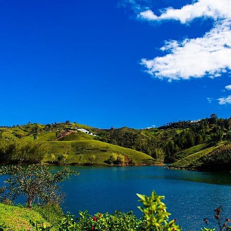 Aw Guatape Glamping Resort Екстериор снимка