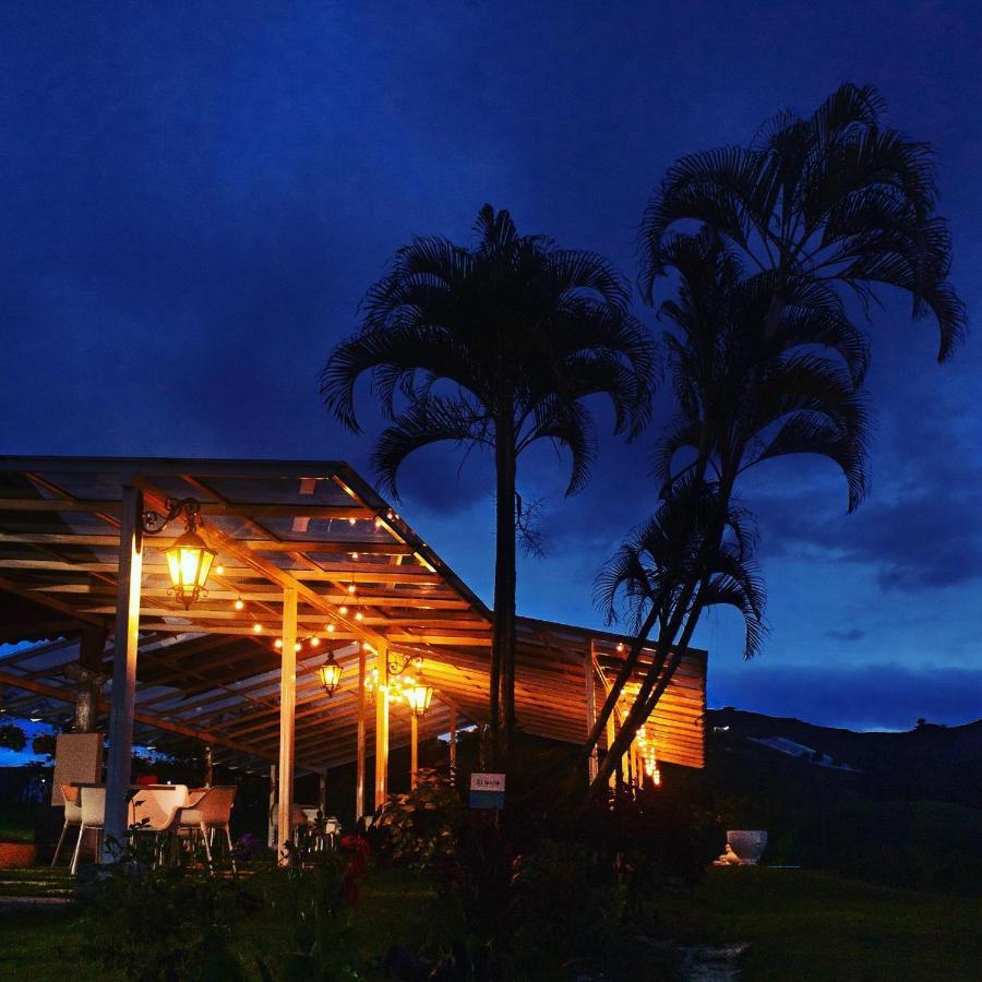 Aw Guatape Glamping Resort Екстериор снимка