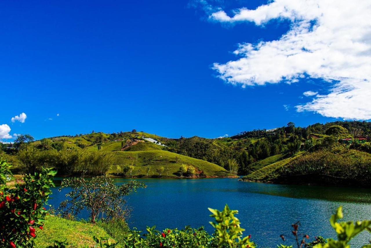 Aw Guatape Glamping Resort Екстериор снимка