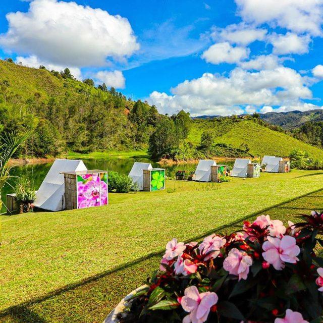 Aw Guatape Glamping Resort Екстериор снимка