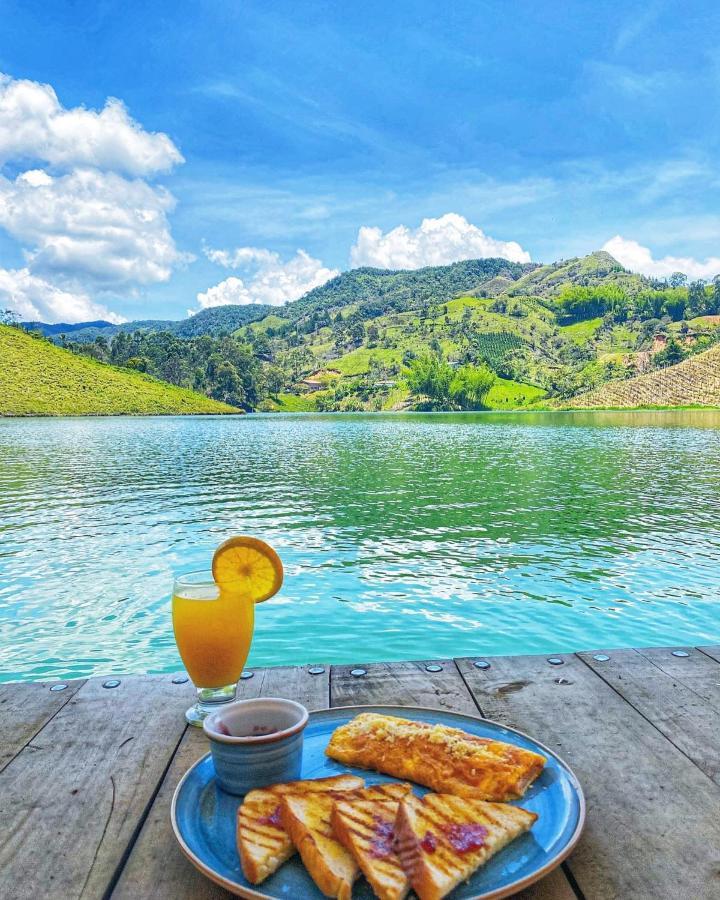 Aw Guatape Glamping Resort Екстериор снимка