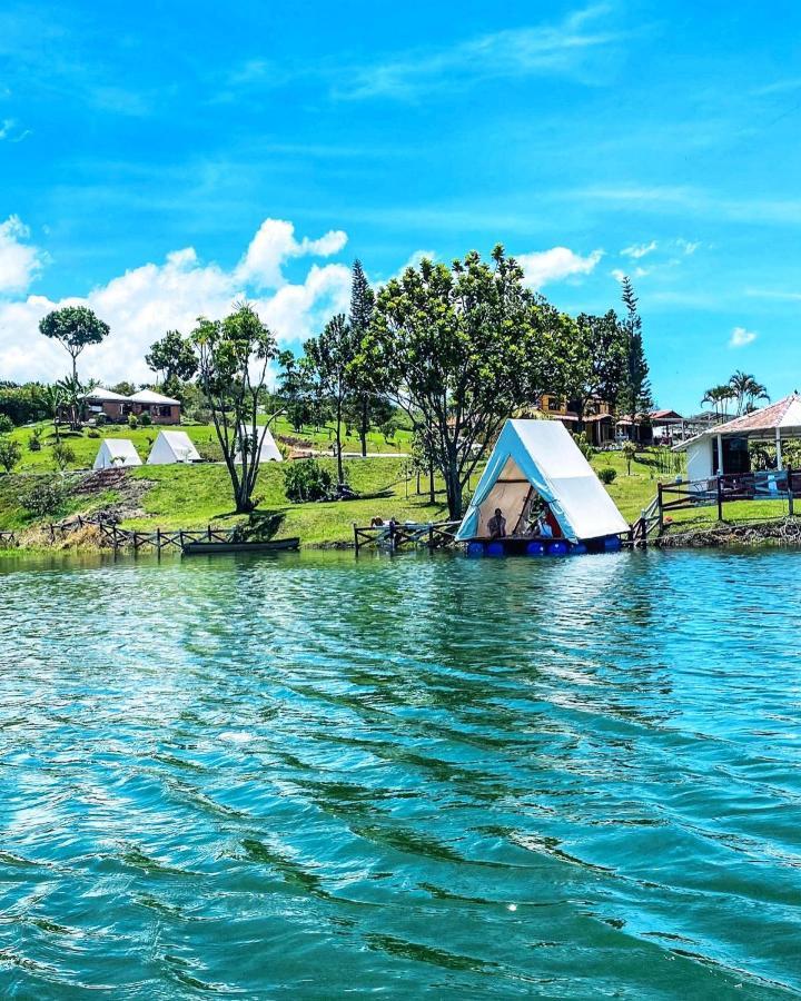 Aw Guatape Glamping Resort Екстериор снимка